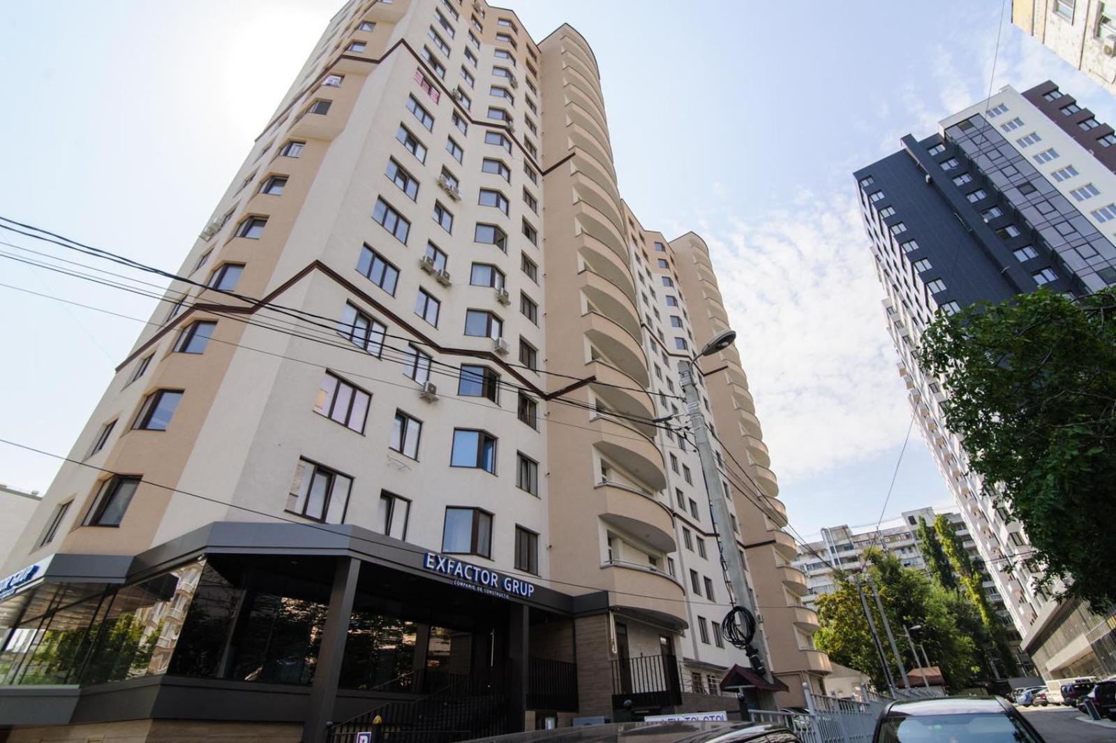 Extra Grand Lev Tolstoi Two Bedrooms Кишинев Екстериор снимка